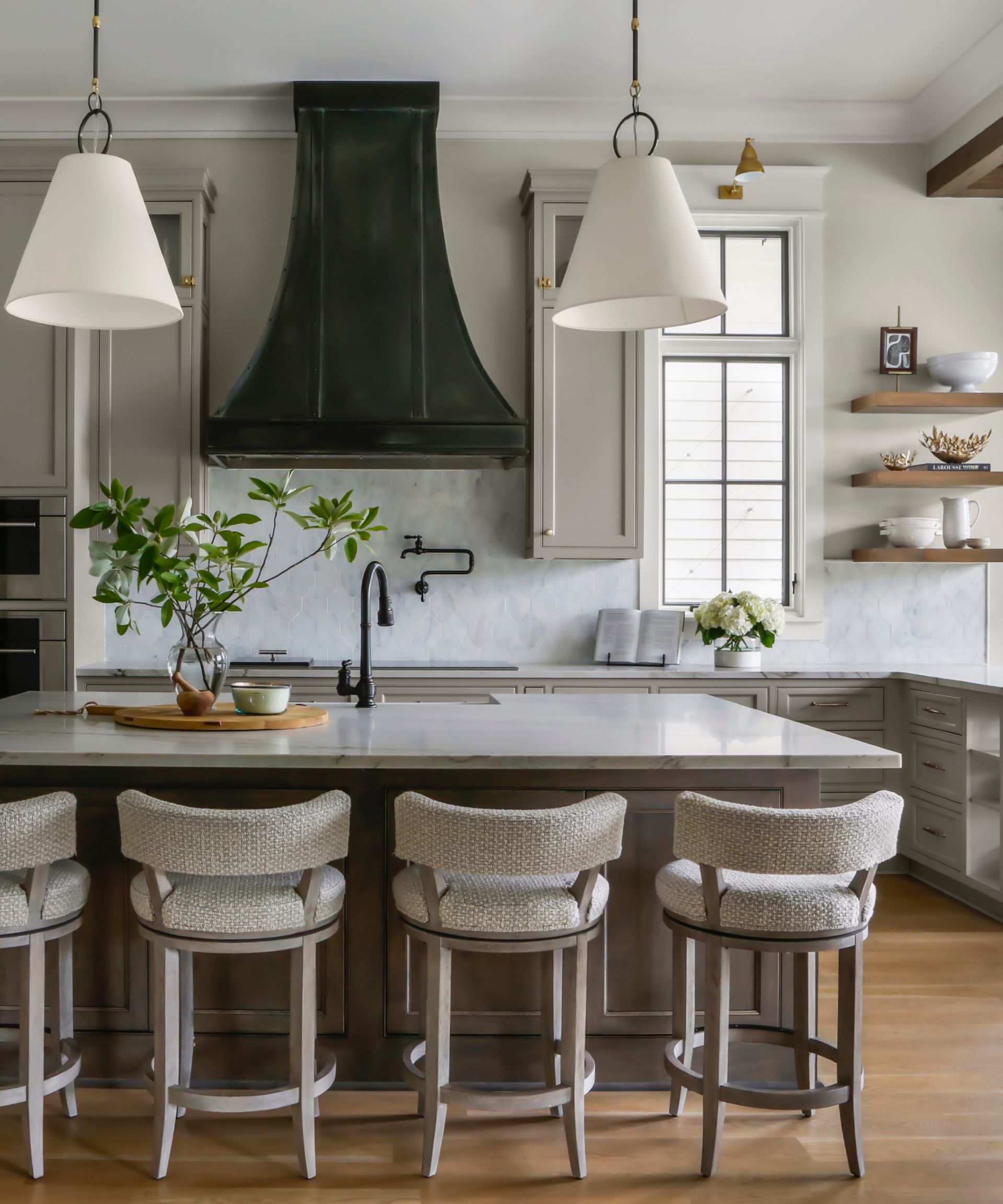 10 gray kitchen cabinet ideas | Real Homes