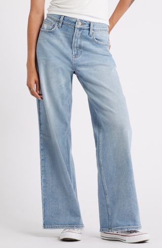 Mid Rise Baggy Jeans