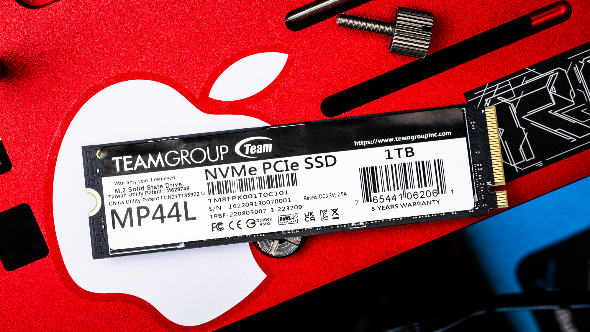 MP44L M.2 PCIe 4.0 SSD 1TB