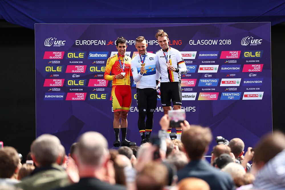 The final podium in Glasgow (l-r): Jonathan Castroviejo (Spain), winner Victor Campenaerts (Belgium) and Maximilian Schachmann (Germany)