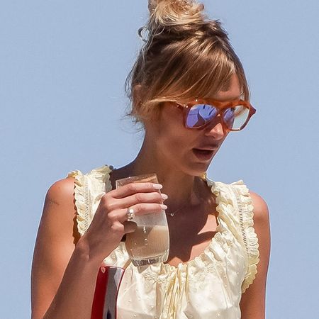 Bella Hadid wore a matching summer set from D&ocirc;en on a yacht in Saint-Tropez, France