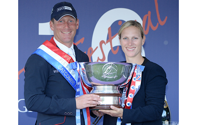 Zara Tindall presents Oliver Townend with his prize for winning the British Open Championship on Cillnabradden Evo