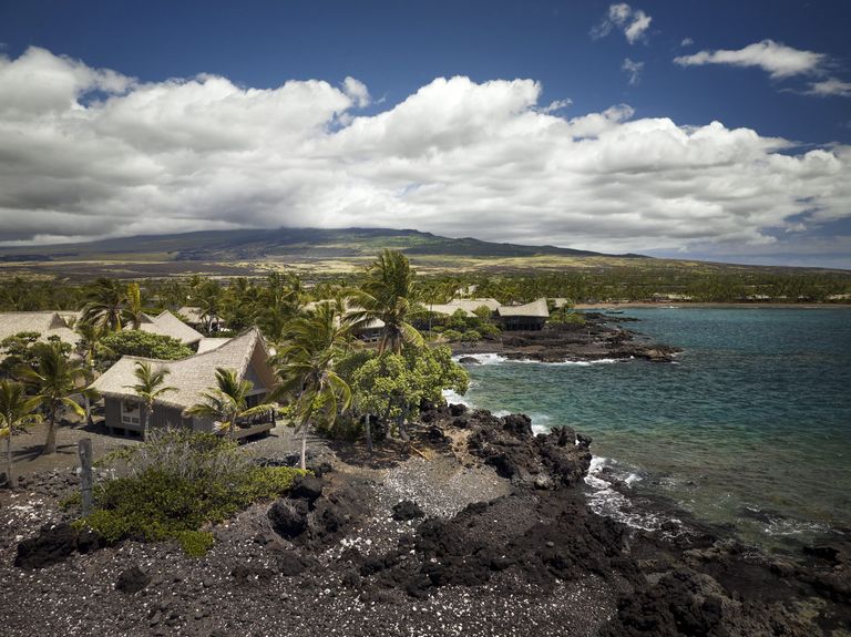 Hawaiian resort Kona Village honours the sacred land it sits on Wallpaper