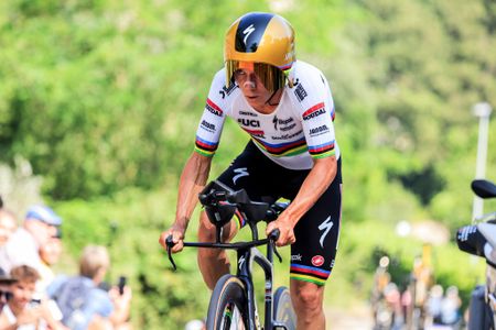 Mandatory Credit Photo by Stefano CavasinoDPPIShutterstock 15352415fRemco Evenepoel Soudal QuickStep winner stage during the Critrium du Dauphin 2025 Cycling event Stage 4 Individual Time Trial CharmessurRhne SaintPray 174 Km on 11 June 2025 in SaintPray France Photo Stefano Cavasino DPPICYCLING CRITERIUM DU DAUPHINE 2025 STAGE 4 SaintPray France 11 Jun 2025