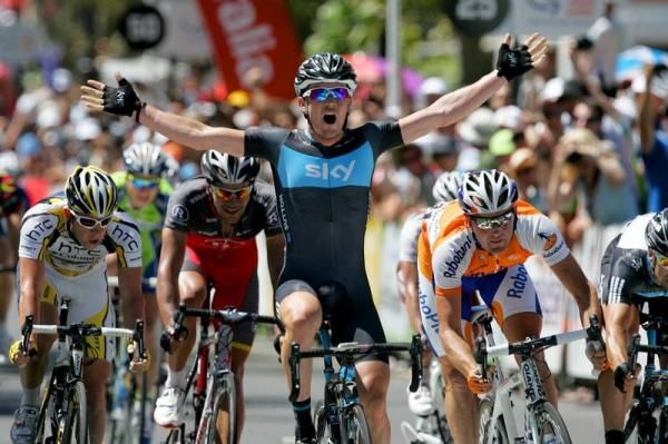 Chris Sutton (Team Sky) wins the final stage of the 2010 Tour Down Under