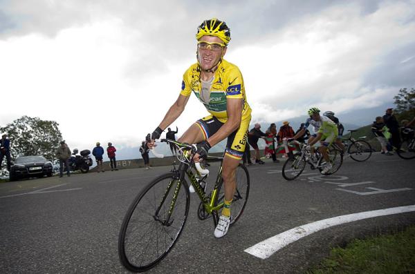 Voeckler surprised to keep Tour de France lead | Cyclingnews