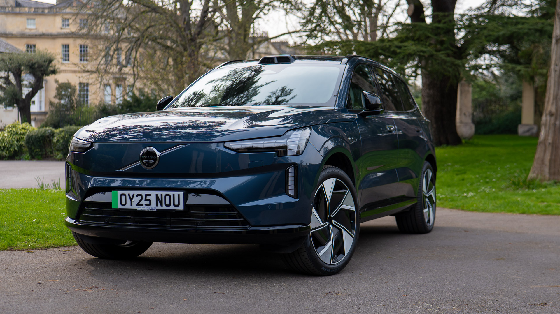 Volvo EX90 with Bowers &amp;amp; Wilkins sound