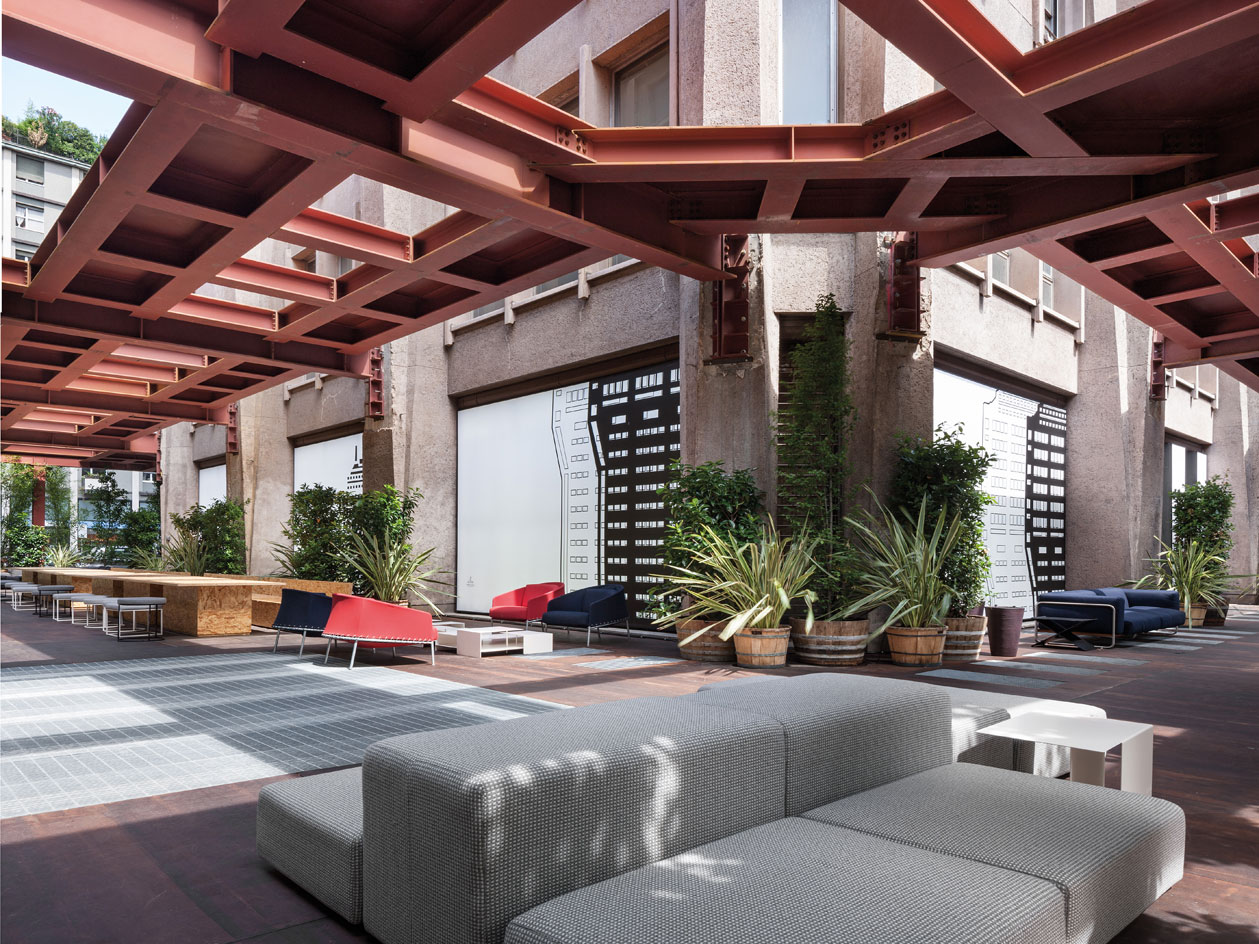 Outdoor spacious seating areas