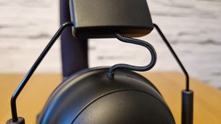 Razer BlackShark V2 Pro 2023 headset detail images