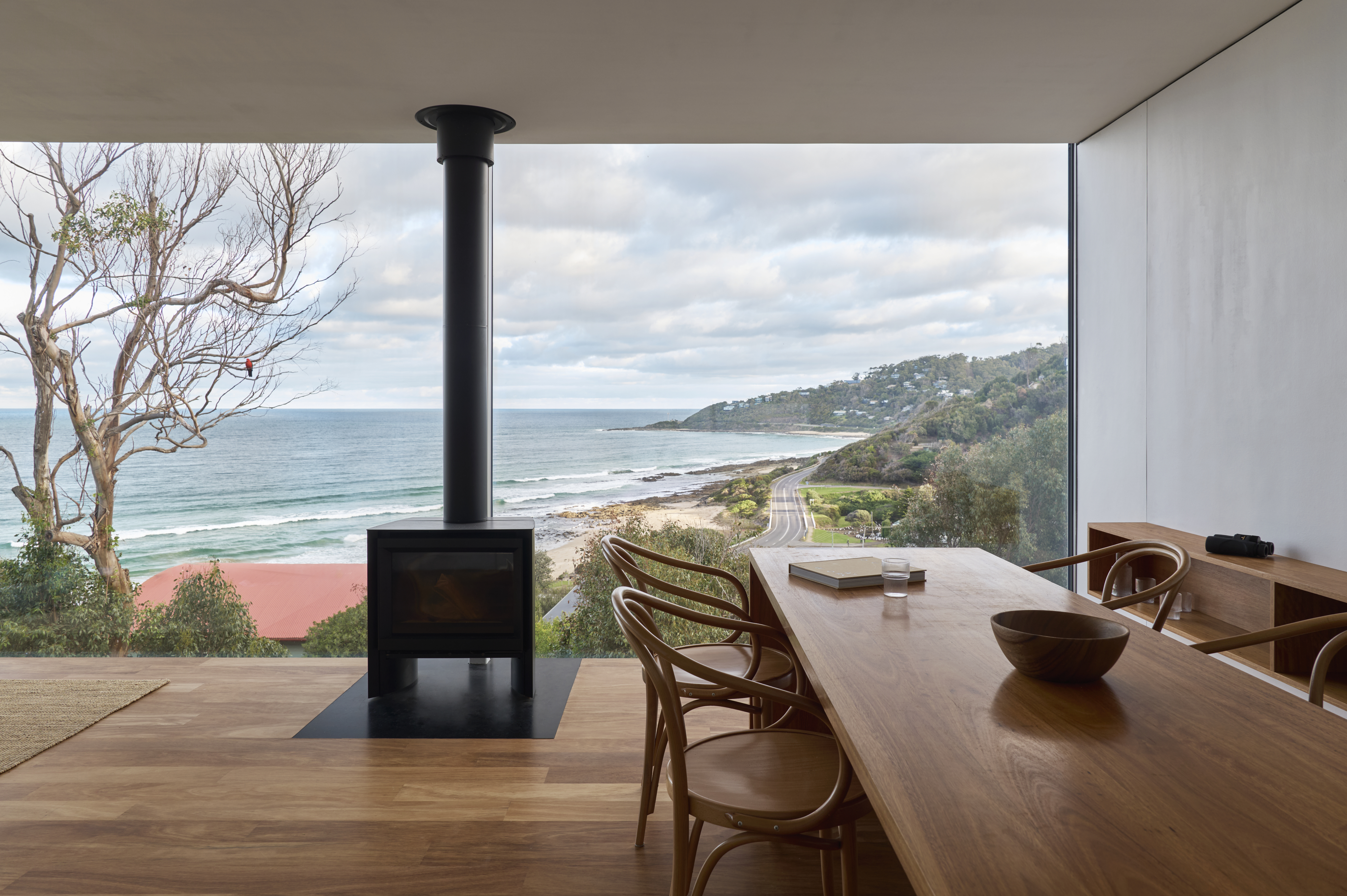 MGAO Matt Goodman Architecture cabin looking out to sea