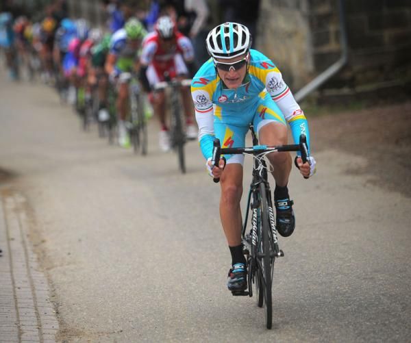 Enrico Gasparotto (Pro Team Astana) made an earlier attack