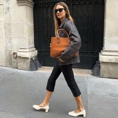 @annelaumais wearing Aeyde shoes