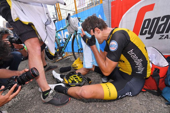 LottoNL-Jumbo's George Bennett has had a hard day on stage 19 of the Giro, and later can't quite believe what Chris Froome has done