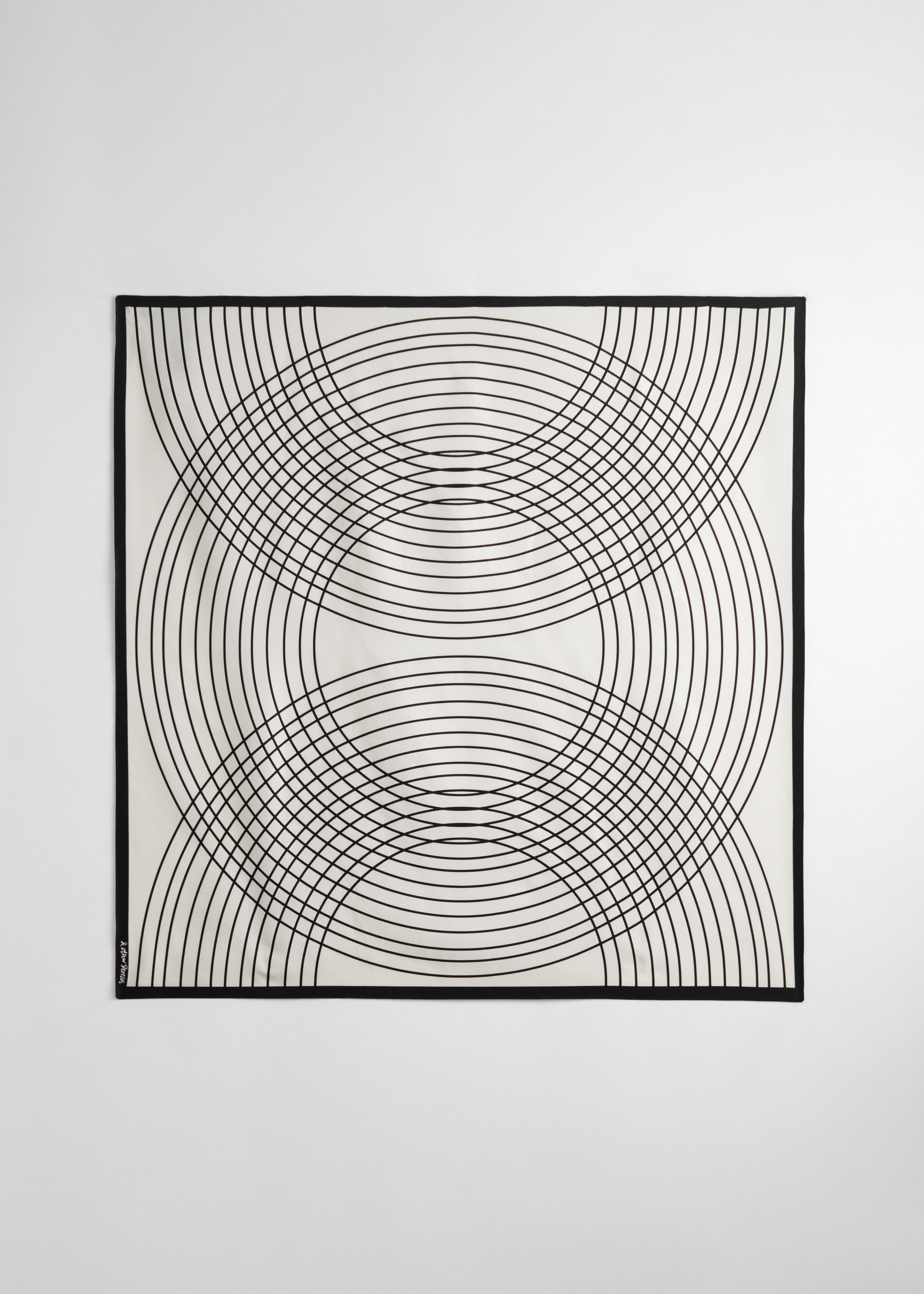 Graphic Print Square Scarf