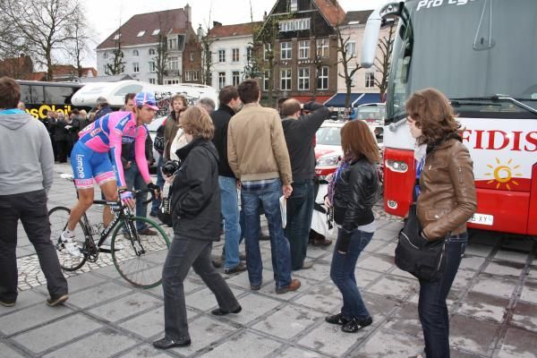 The crowds gathered from early morning in Brugge.