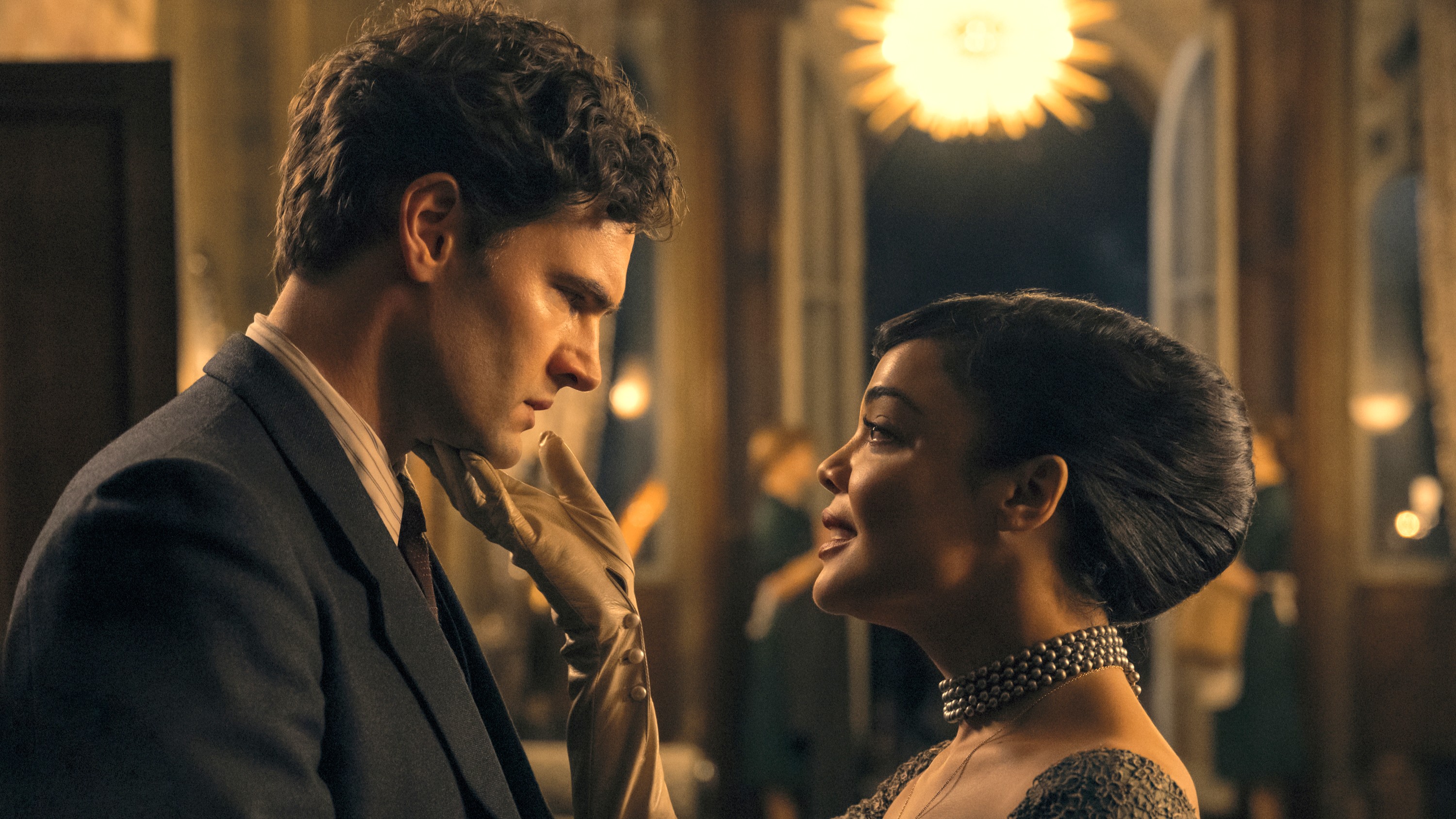 (L-R) Tom Bateman and Tessa Thompson in "Hedda" on Prime Video.