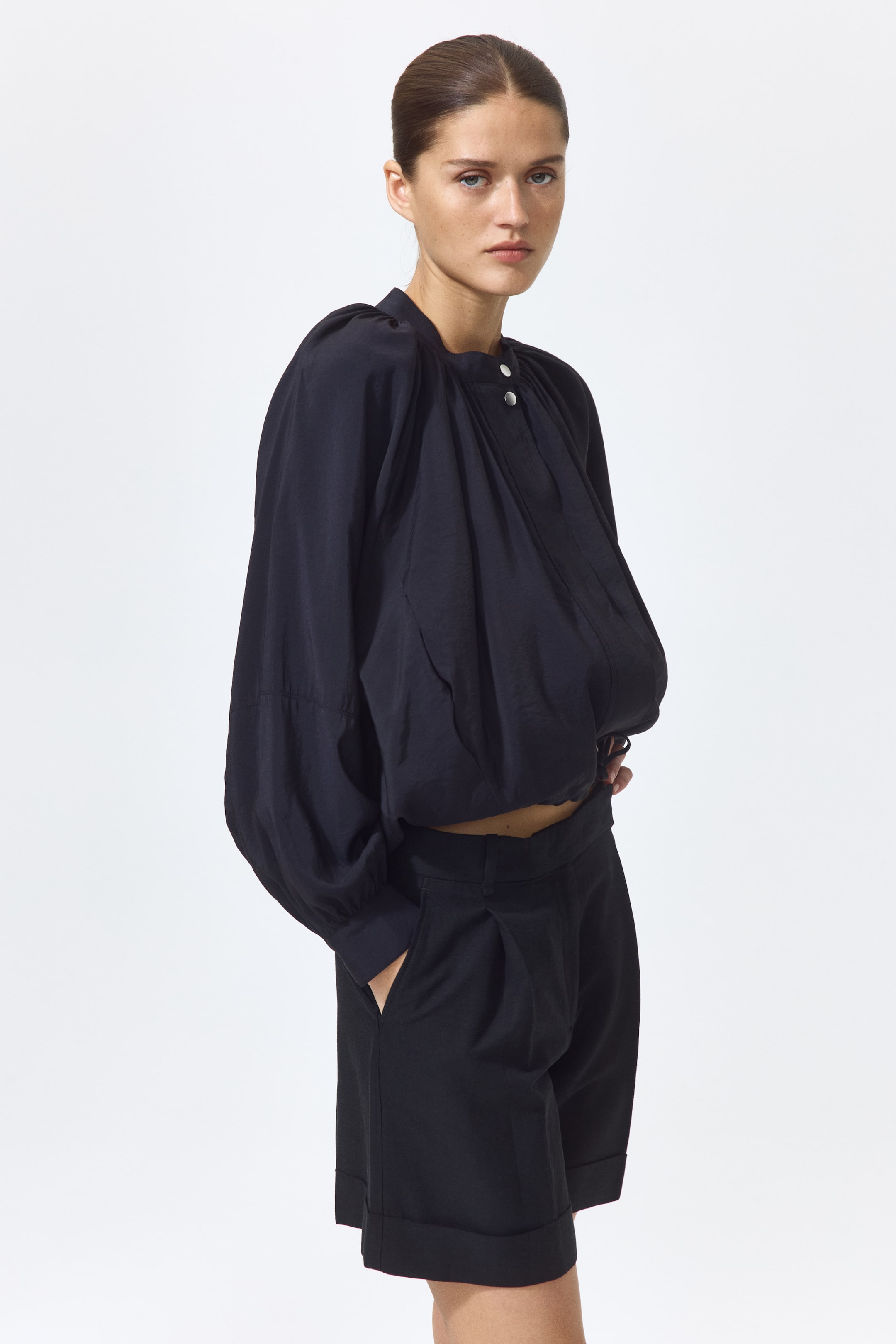 Tailored Linen-Blend Shorts