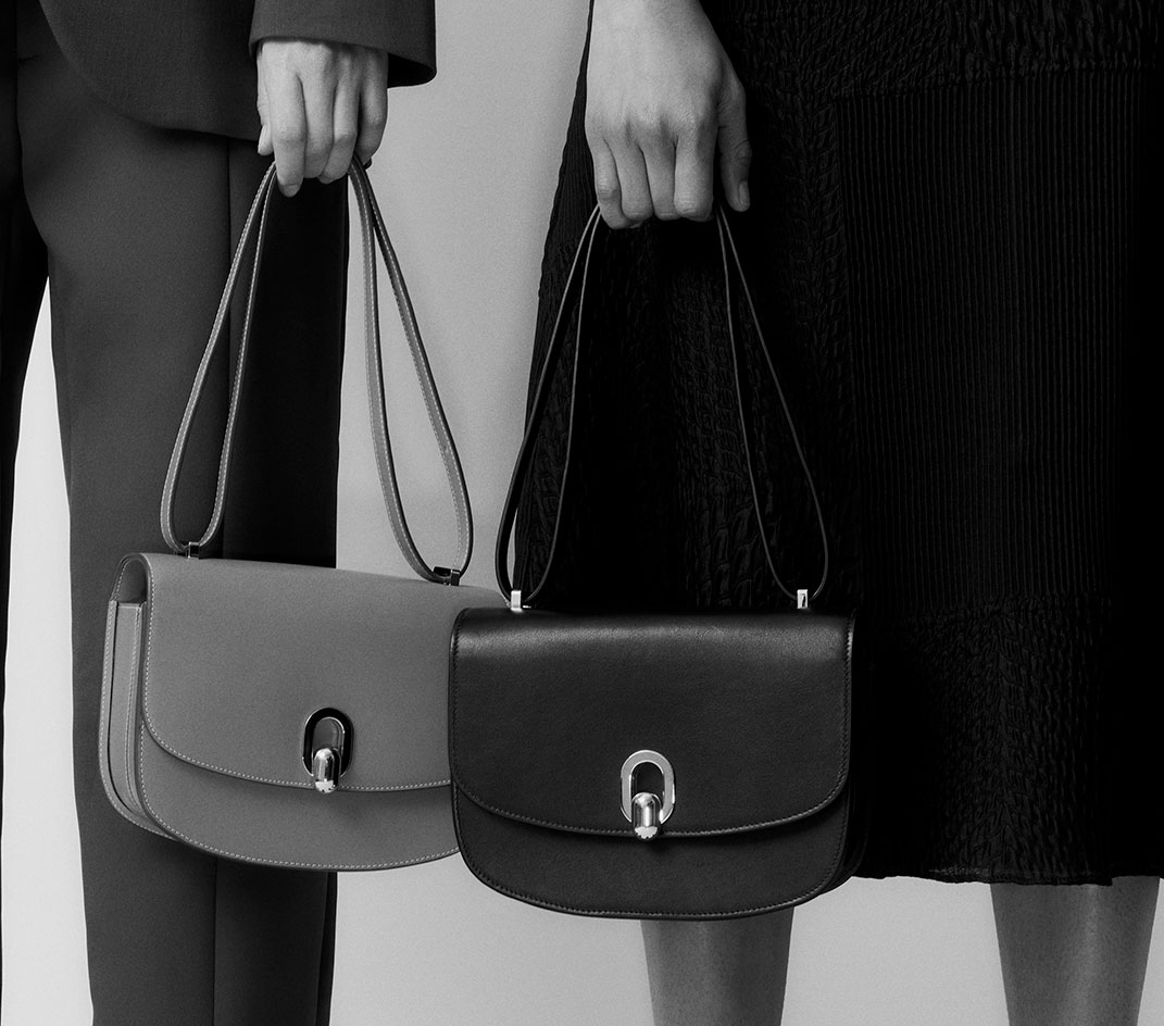Tonda 22 handbag by Savette