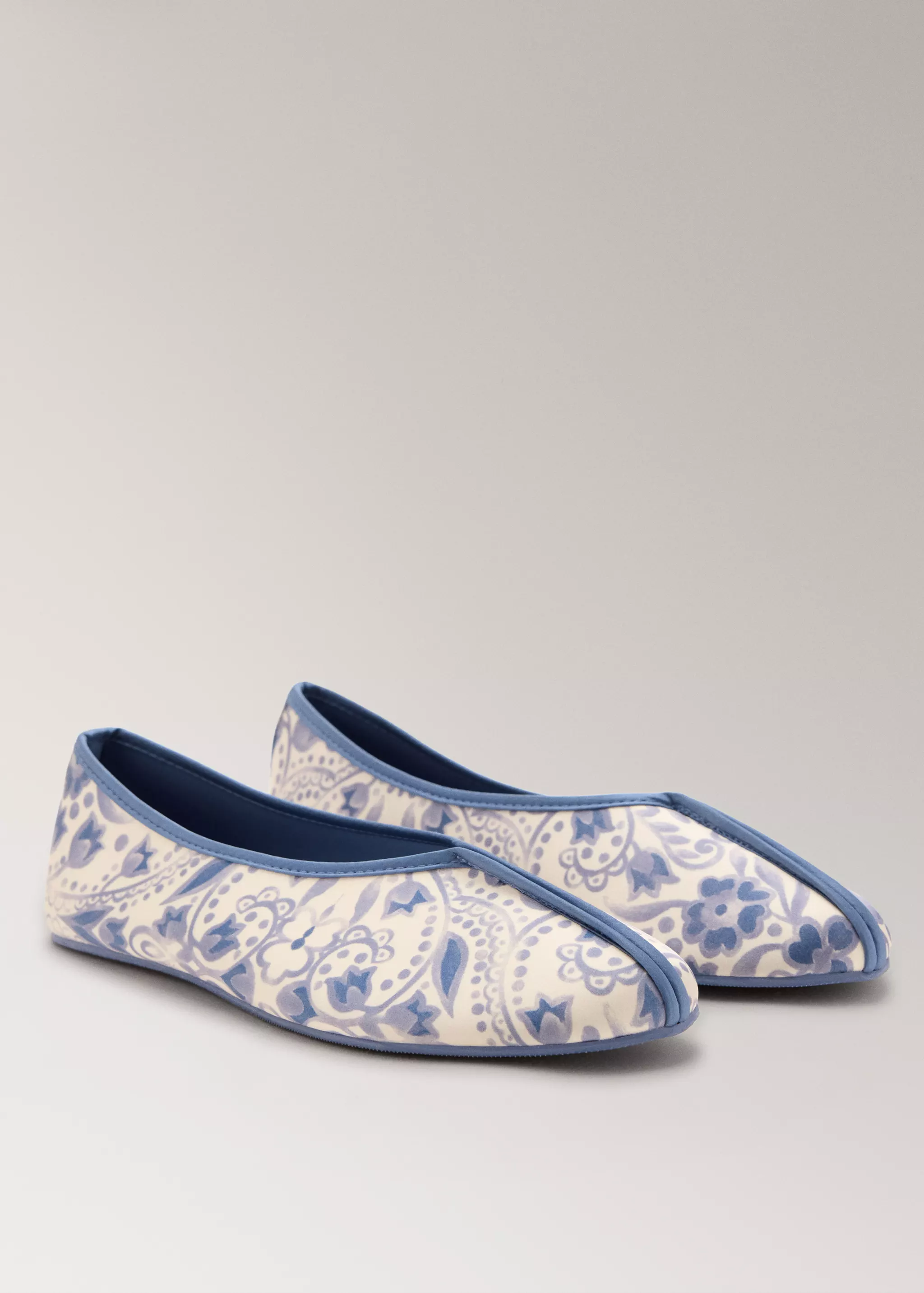Printed Satin Ballet Flats With Contrasting Piping - Women | Mango Usa