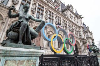 Olympic rings outside City Hall in Paris