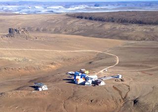 The Haughton-Mars Project (HMP) Research Station is home for field campaigns of international teams of scientists.