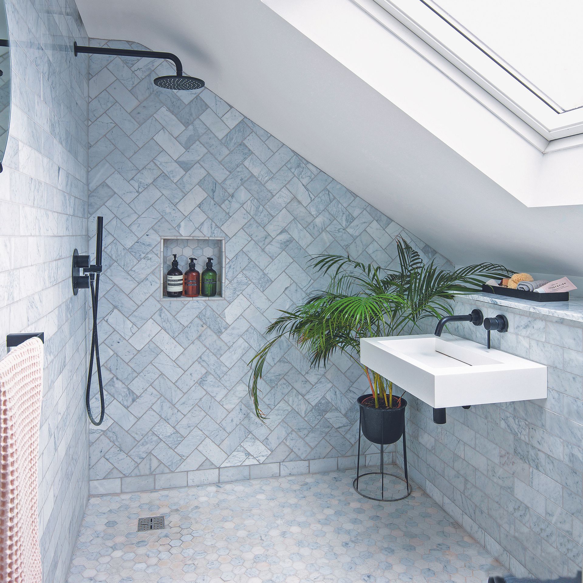 23 chic shower ideas to revamp your bathroom | Ideal Home