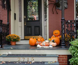 Halloween pumpkins on a porch