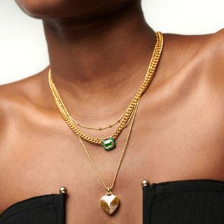 Engravable Heart Ridge Locket Pendant Necklace