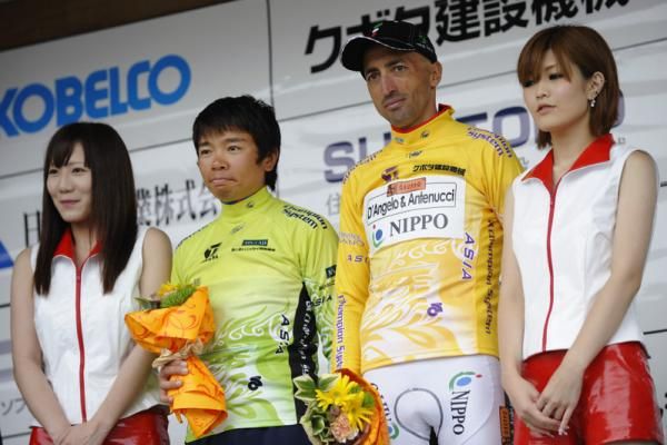 Taiji Nishitani (Aisan Racing Team) wears the green jersey