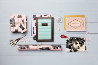Chase and Wonder stationery