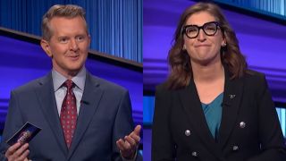 Ken Jennings and Mayim Bialik on Jeopardy!