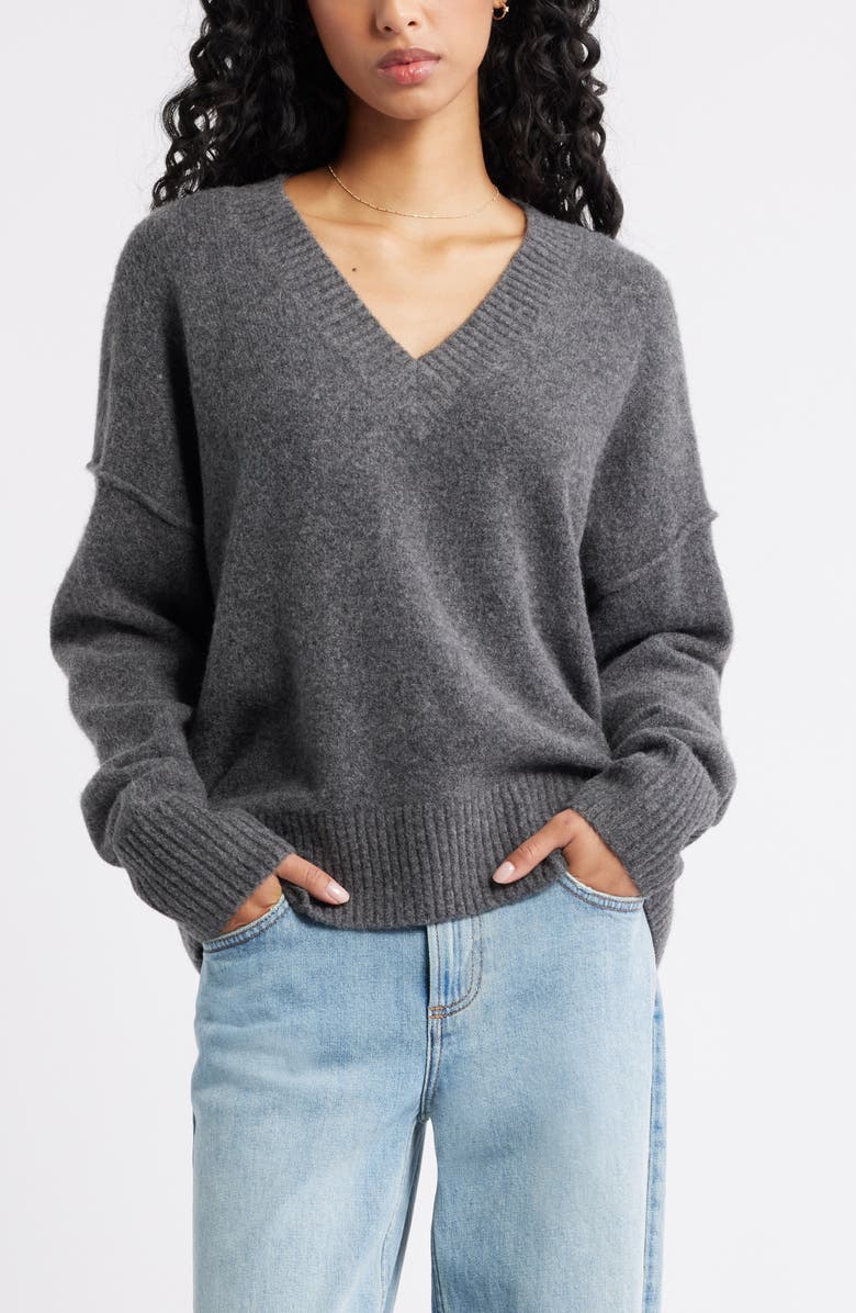 Oversize Cozy V-Neck Sweater