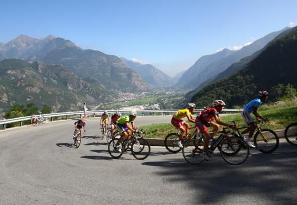 One of the day's passes offers a brilliant vista.