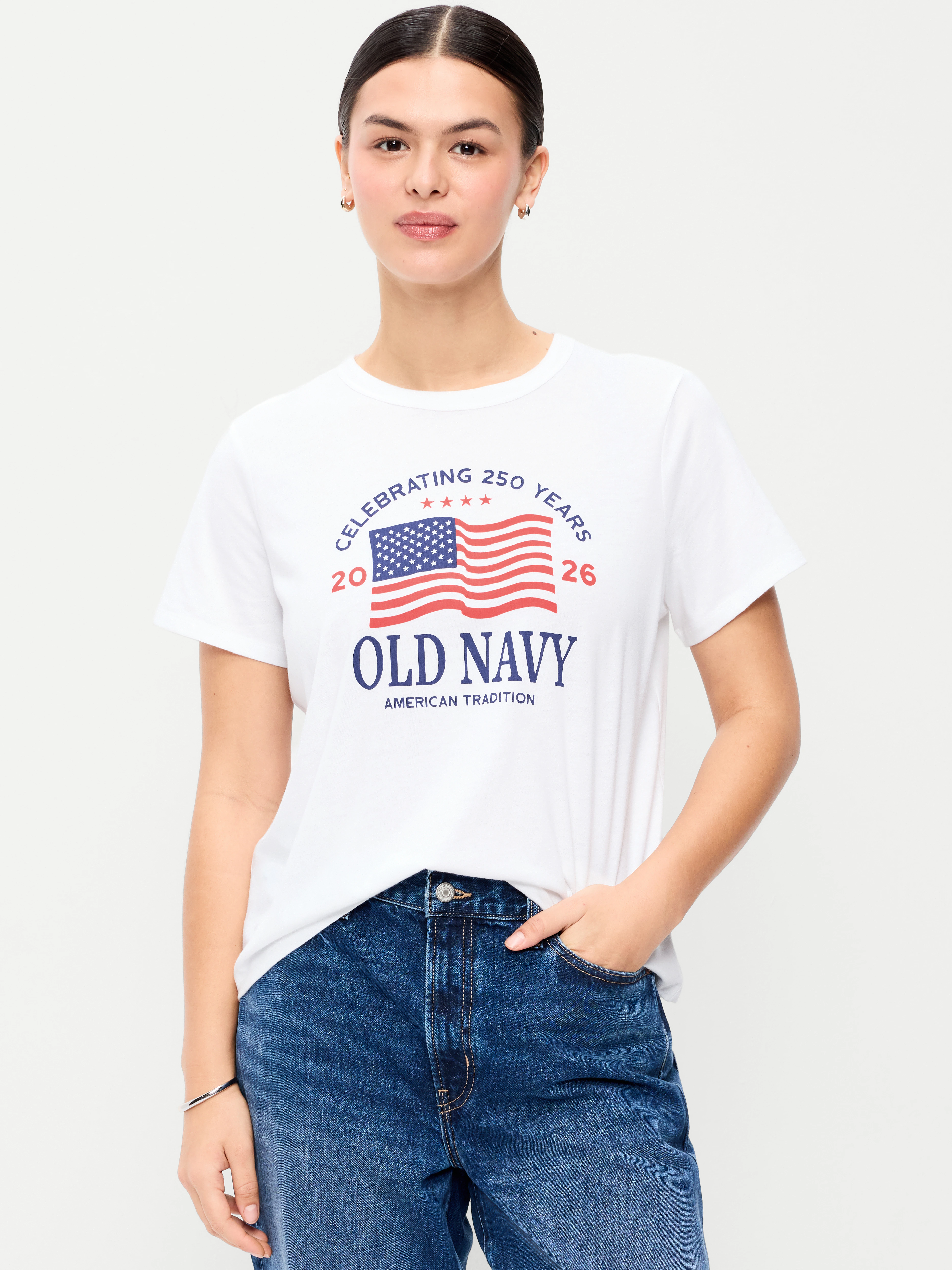 Old Navy Crew-Neck Flag Graphic T-Shirt.