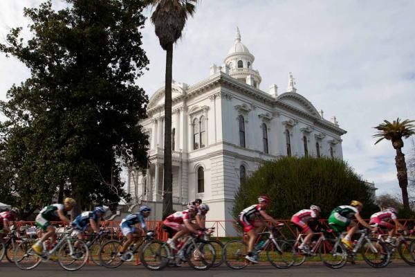Men's races passes the Merced County Courthouse in the scenic downtown course.