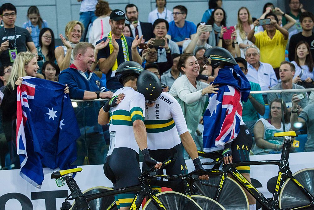 Australia celebrate their team pursuit win
