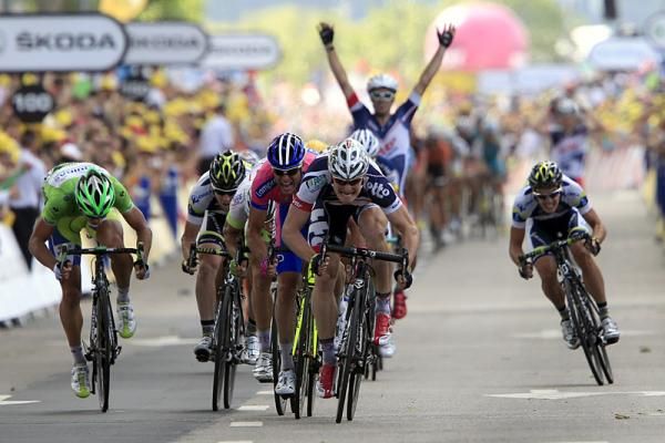 Lead-out man Greg Henderson knows teammate Andre Greipel (Lotto Belisol) will win in Rouen.