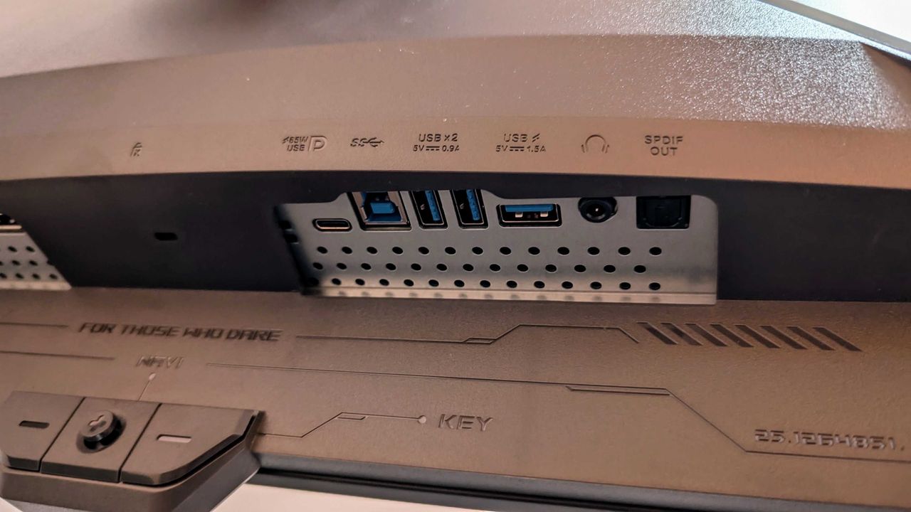 Image of the ASUS ROG Swift OLED 32 (PG32UCDM) gaming monitor.