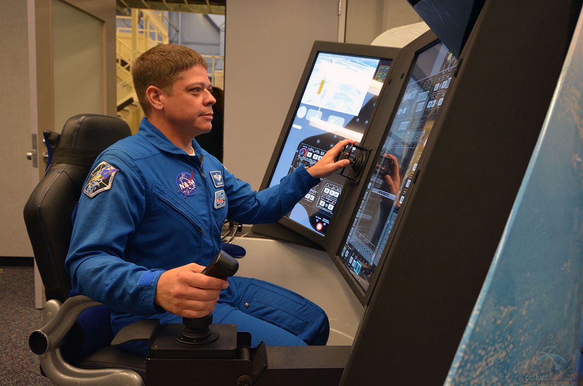 Boeings Starliner Crew Trainers Installed In Historic Nasa Simulator