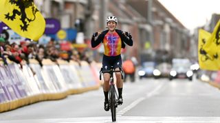 Marlen-Reusser celebrating the win in Gent-Wevelgem 2023