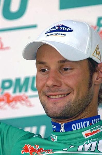 Tom Boonen kept the green but was annoyed in the sprint
