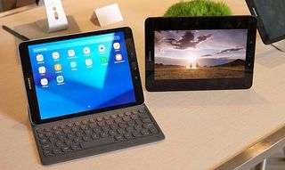 Galaxy Tab S3 Bets on HDR Super AMOLED Display