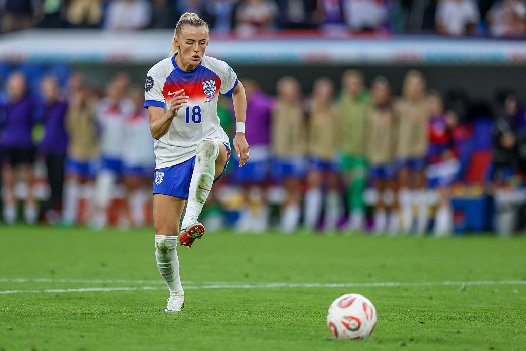 Chloe Kelly's winning penalty for England against Spain in the Euro 2025 final shootout