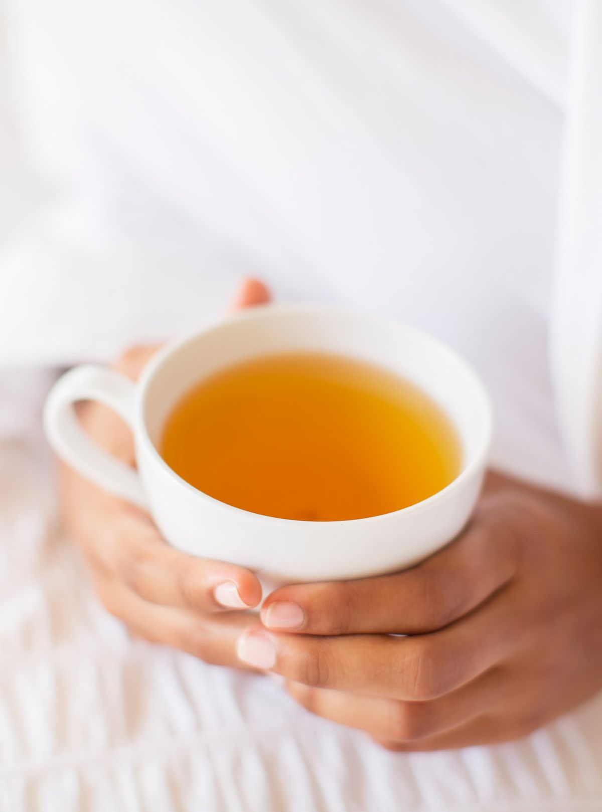 herbal-tea-benefits-that-boost-your-health-woman-home