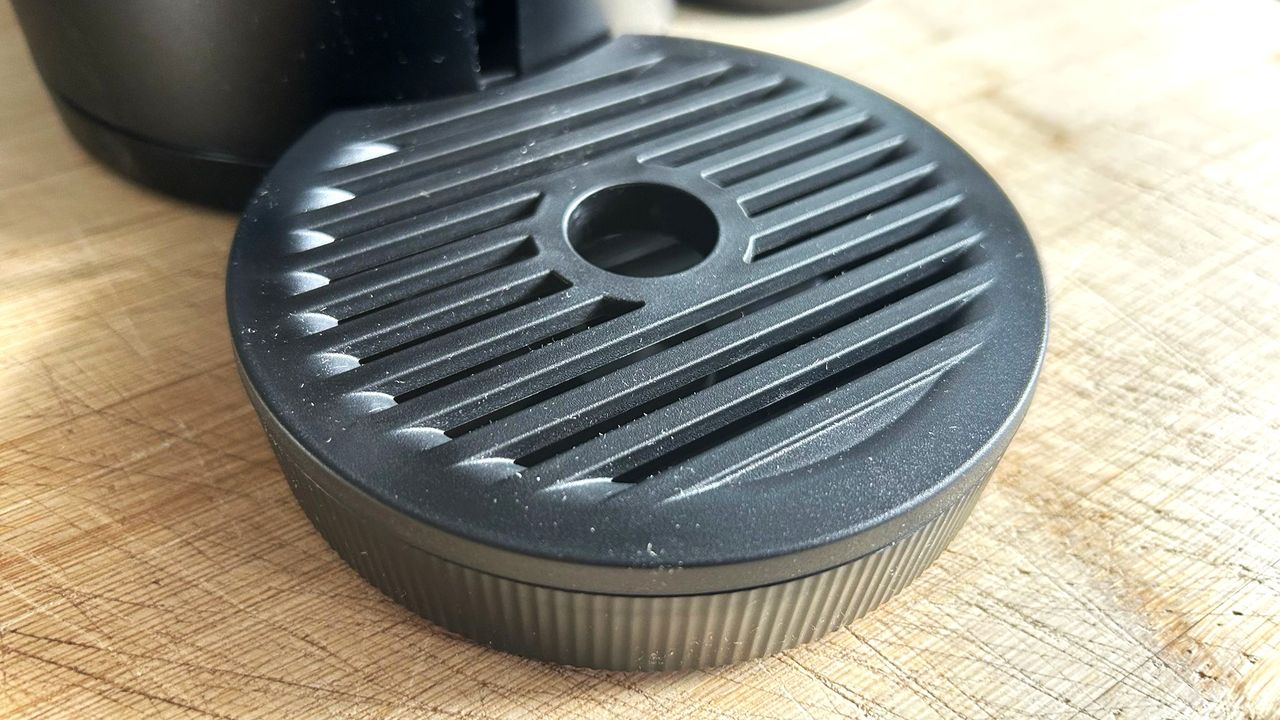 Keurig K-Crema capsule espresso machine drip tray