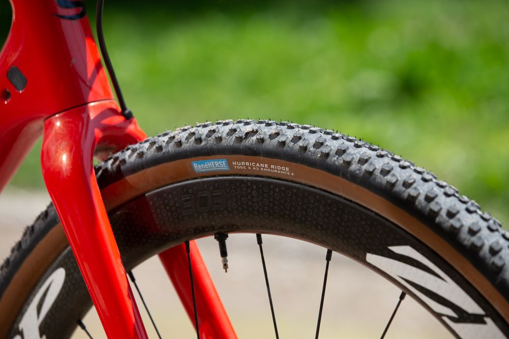 Ted King chose Rene Herse (formerly known as Compass) Hurricane Ridge tires in 42mm width and aggressive knobs for the DK200