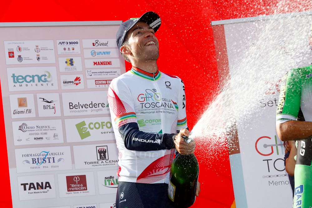 Giovanni Visconti (Movistar) celebrates his Toscana stage win