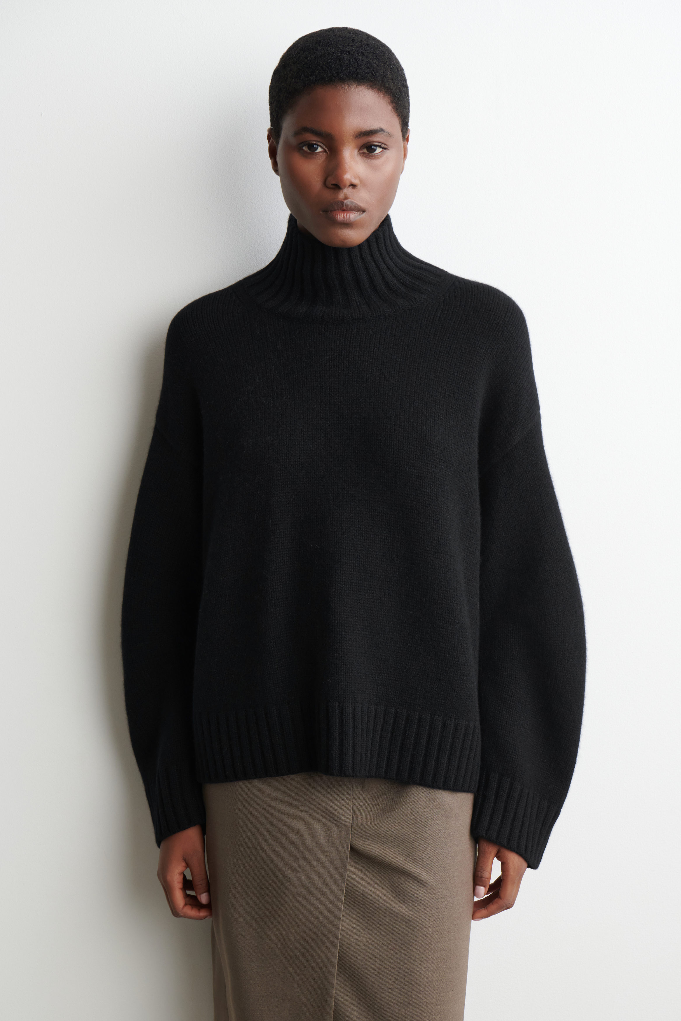 Cashmere Funnel-Neck Jumper