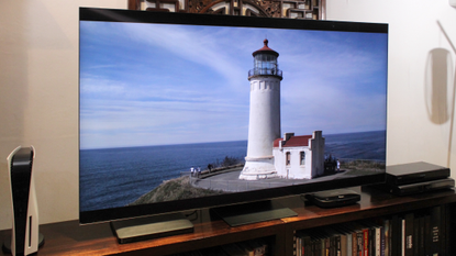 Samsung QN900C 8K TV review