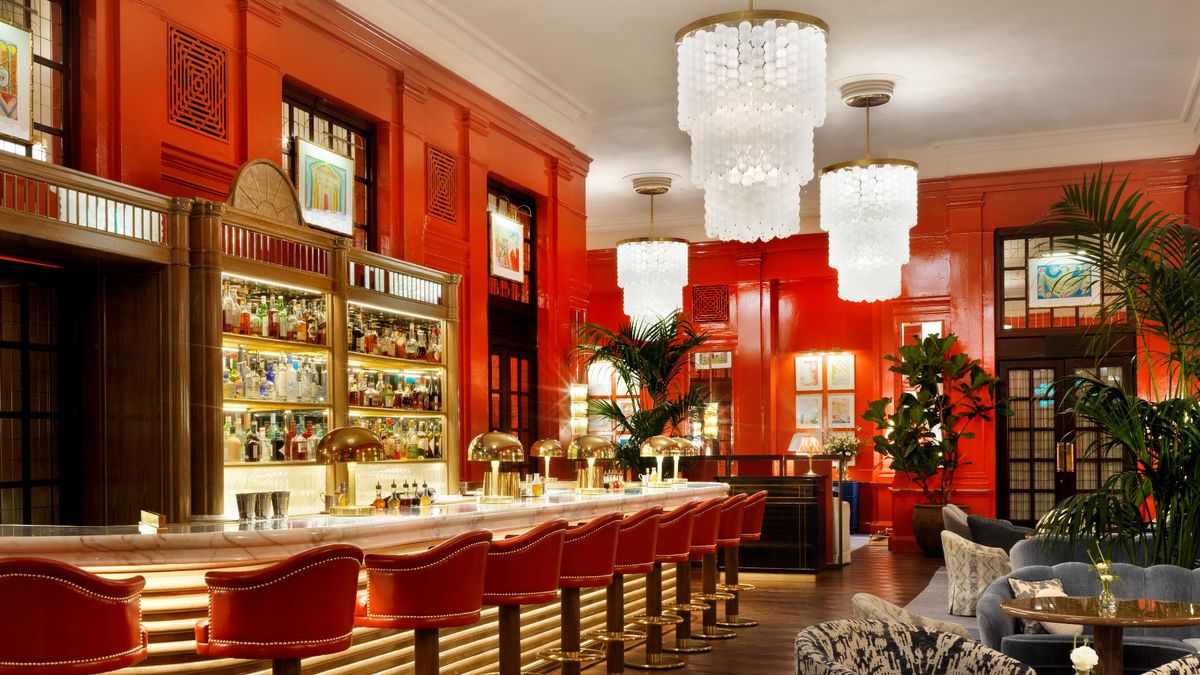 Raise your glass at these 7 hotel bars where the vibe is as important as the drinking